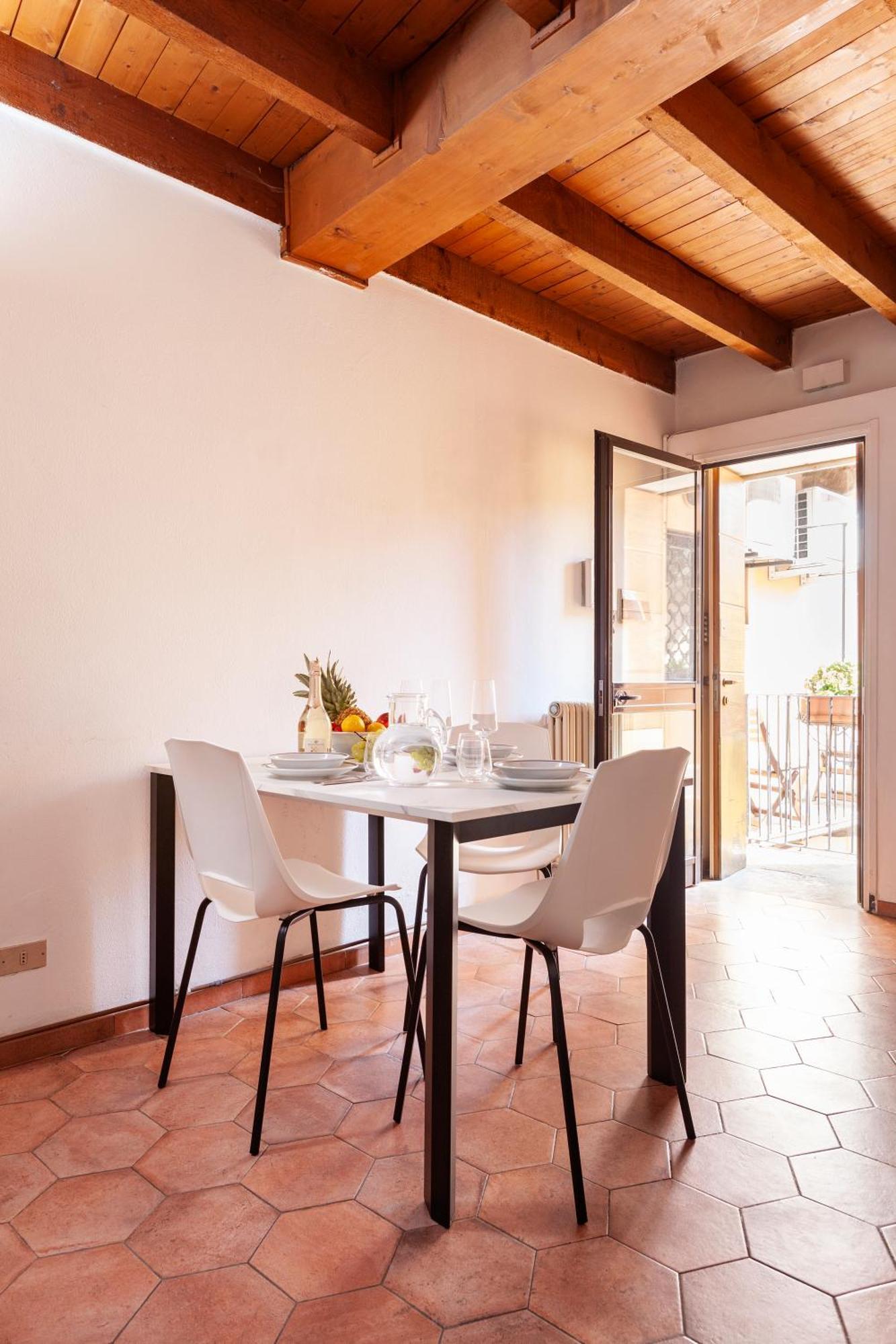Apartment Via Torino Mailand
